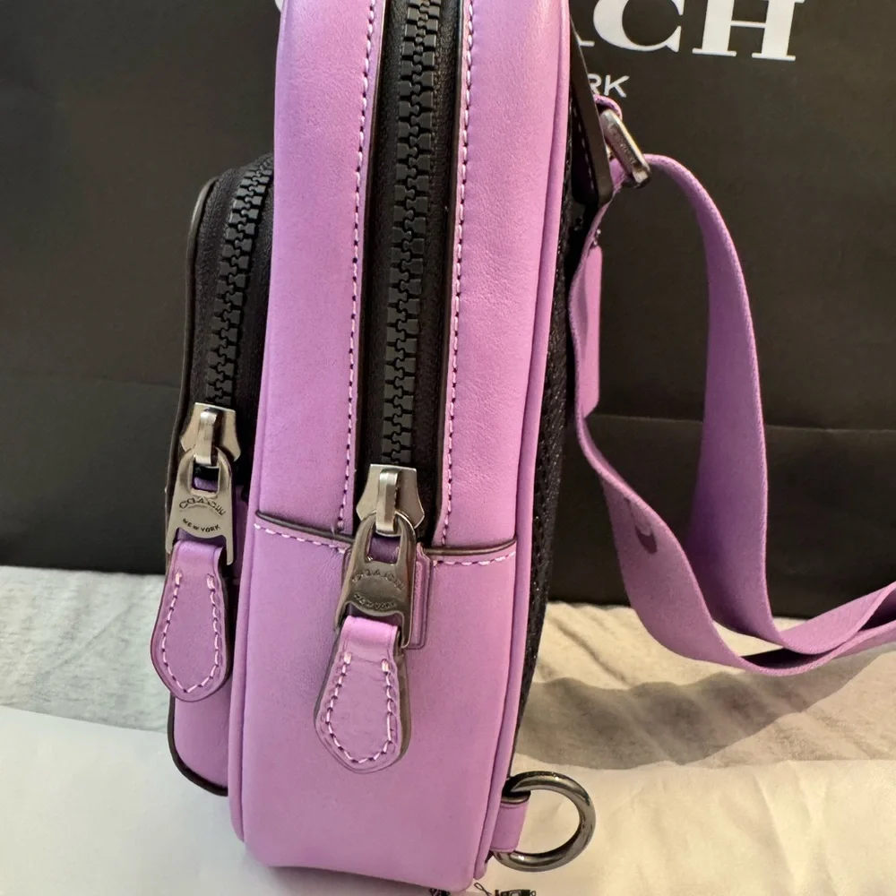 Coach lilac sling bag with gunmetal hardware - Picture 5 of 15